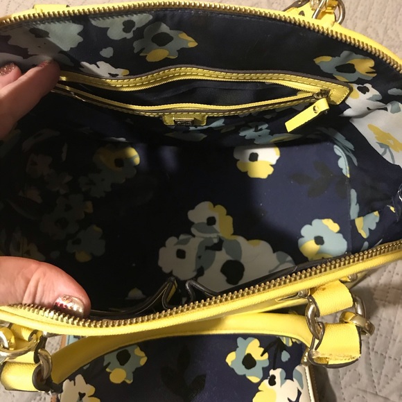 Anne Klein bag and wallet - Picture 2 of 4